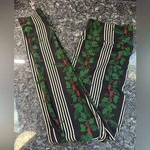 LuLaRoe Tall & Curvy TC Holly Christmas Holiday Xmas Leggings Plus Size 12-18 1X